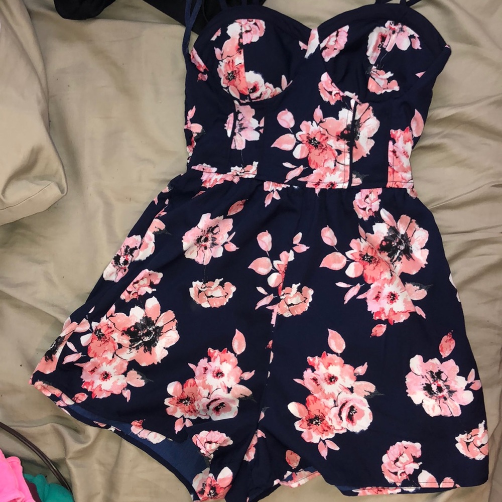 play suit